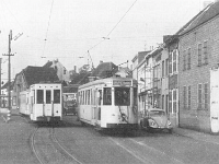 Pag 43 De twee tramlijnen aan de Denderkaai te Ninove (ca. 1950)